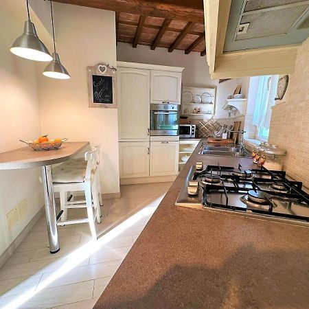 Villetta Belvedere By Nicola Luxury Properties Corsanico-Bargecchia Екстериор снимка